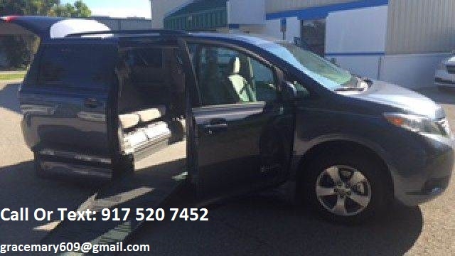 2012 Toyota sienna le mobility, wheelchair accessi