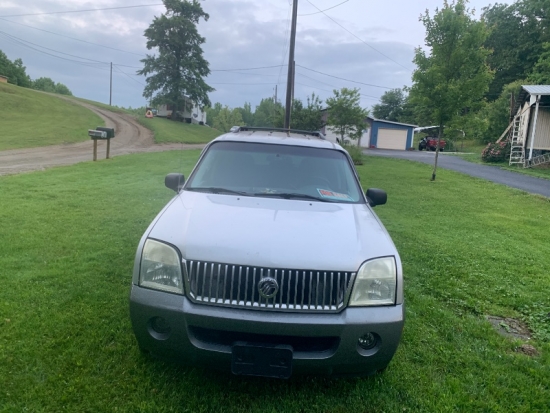 2002 Mercury Mountaineer 