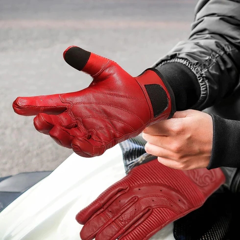 Motorcycle gloves