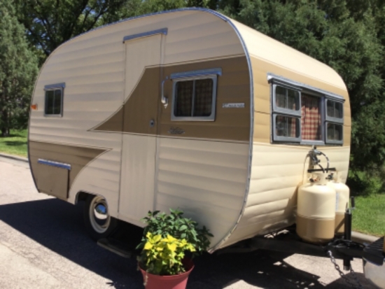 1955 Dalton Apache Camper 